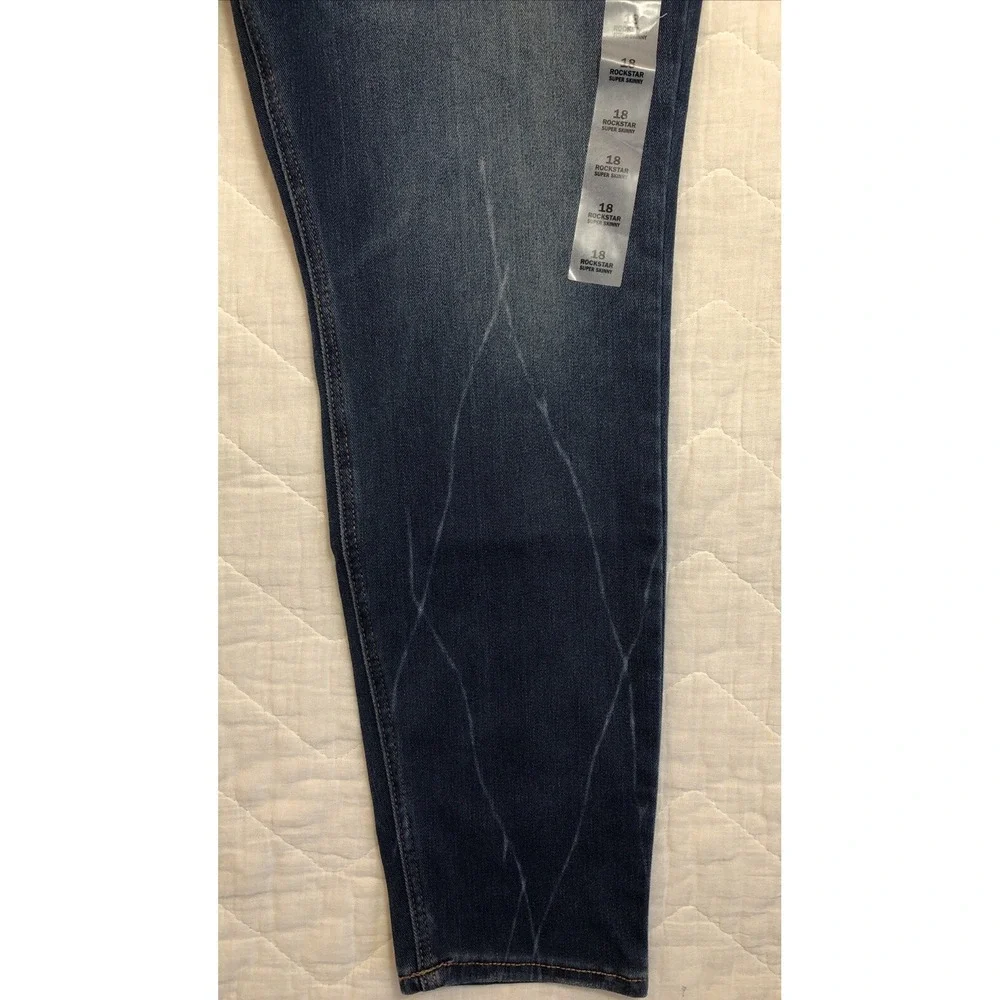 Old Navy Rockstar Jeans Women's Size 18 Denim Blue High Rise Super Skinny Sculpt